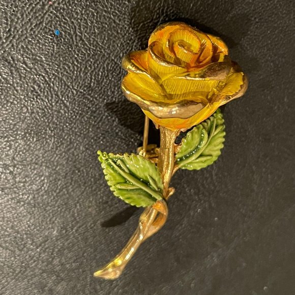 Vintage Carolyn Rafaelian enamel yellow rose pin - Picture 2 of 6